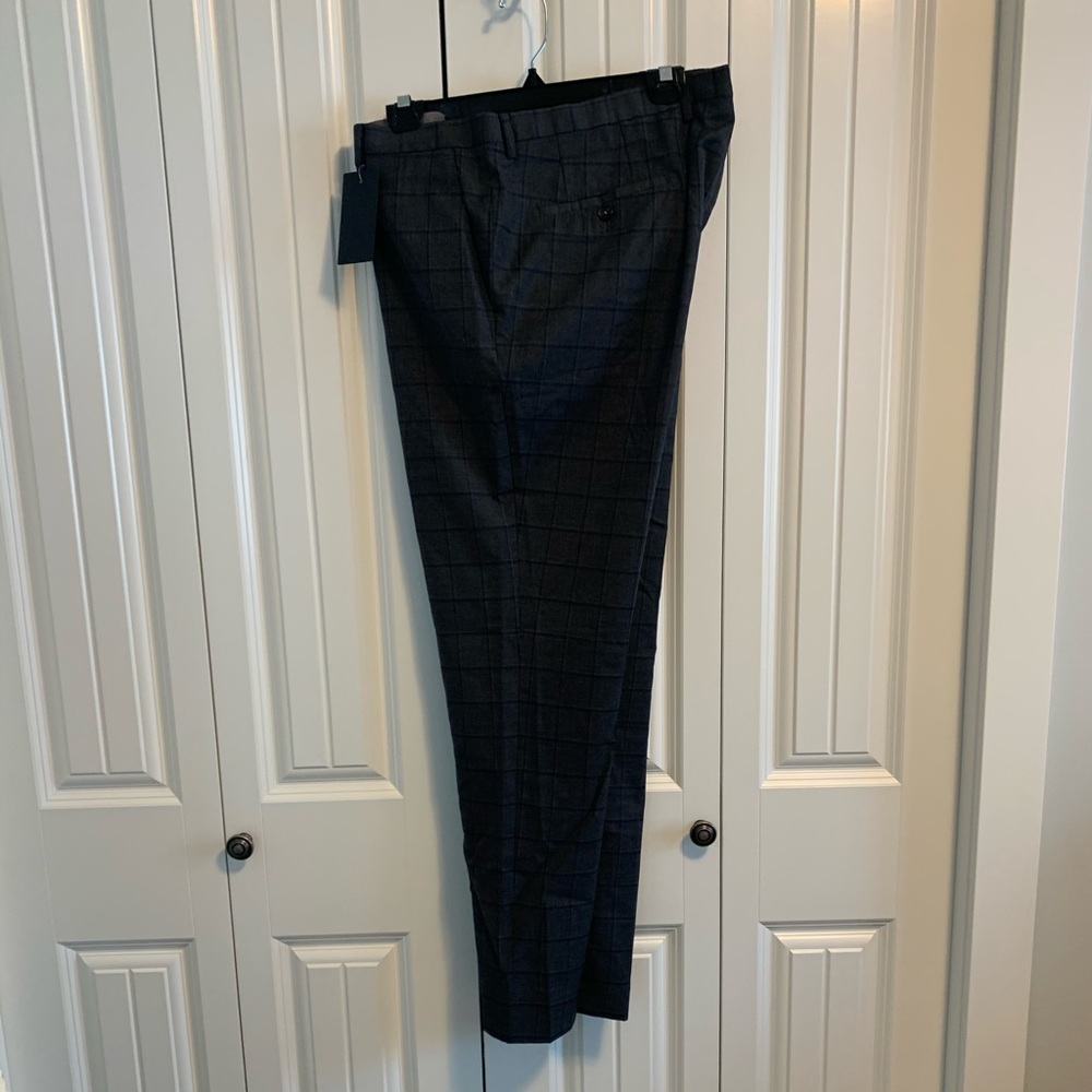 $245 Hugo Boss Men's 46R Gray Slim Fit Flat Front Plaid Wool Suit  Pants NWT